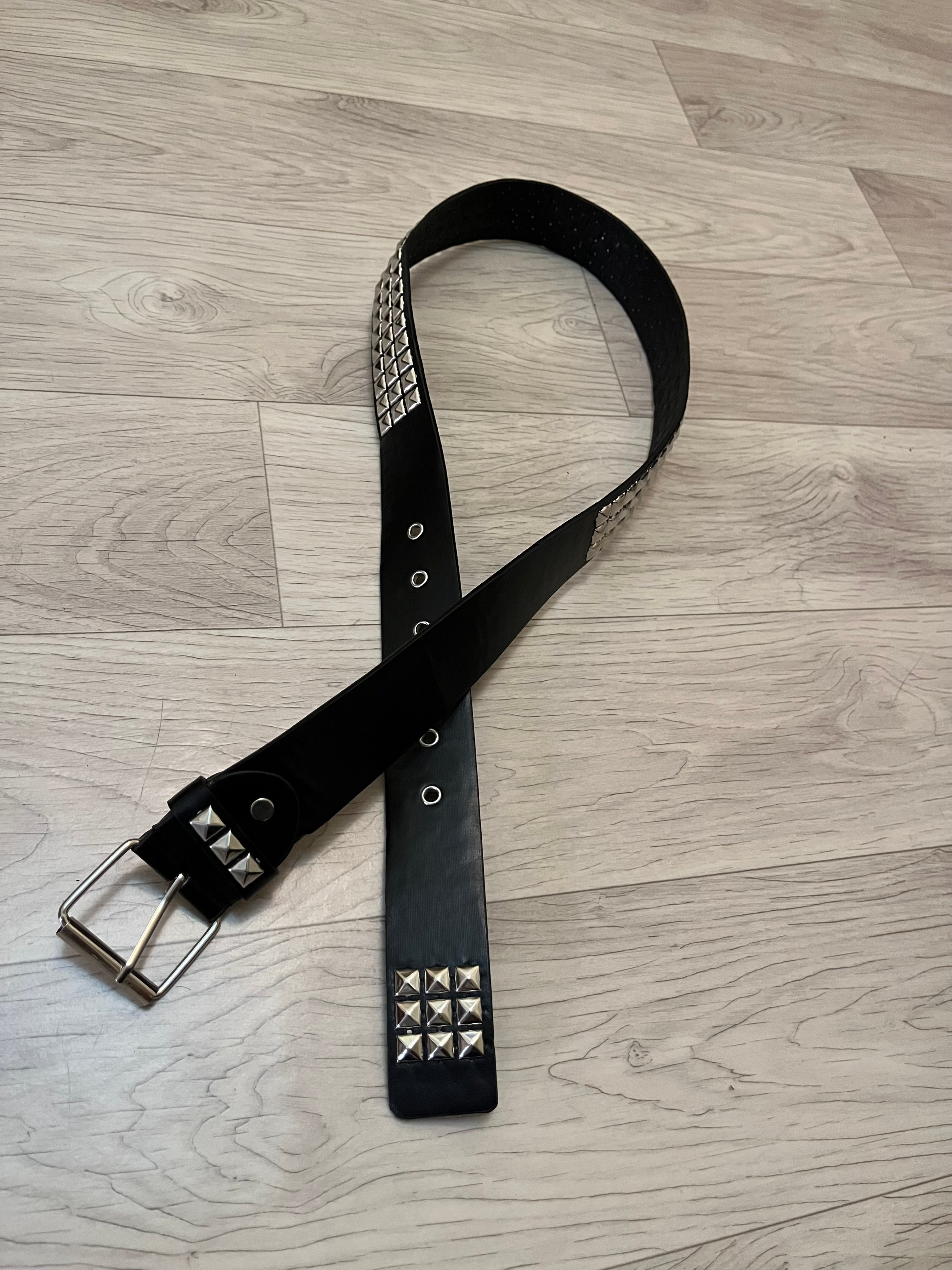Belt Punk Style