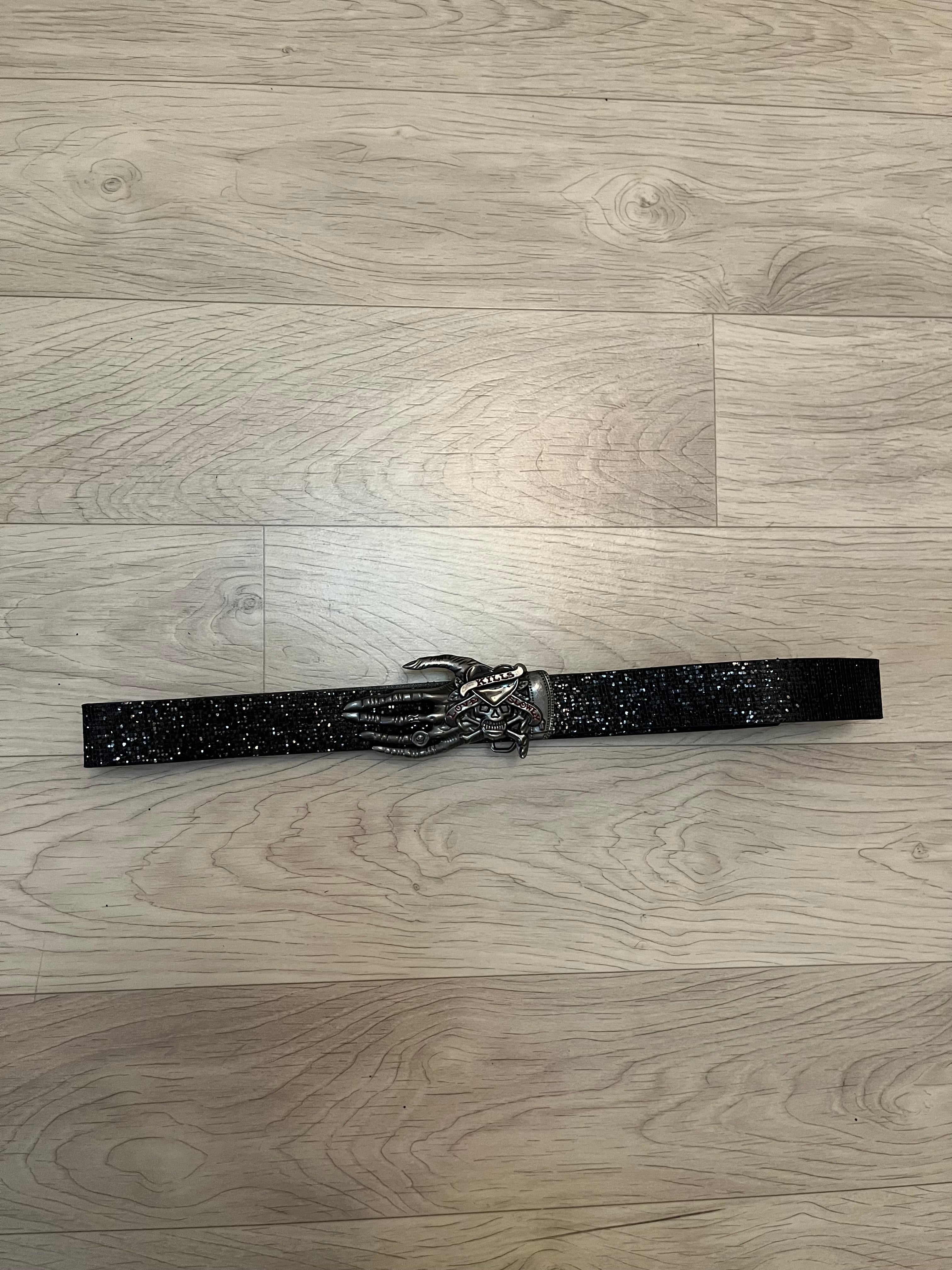 Belt Kills Love Lowely