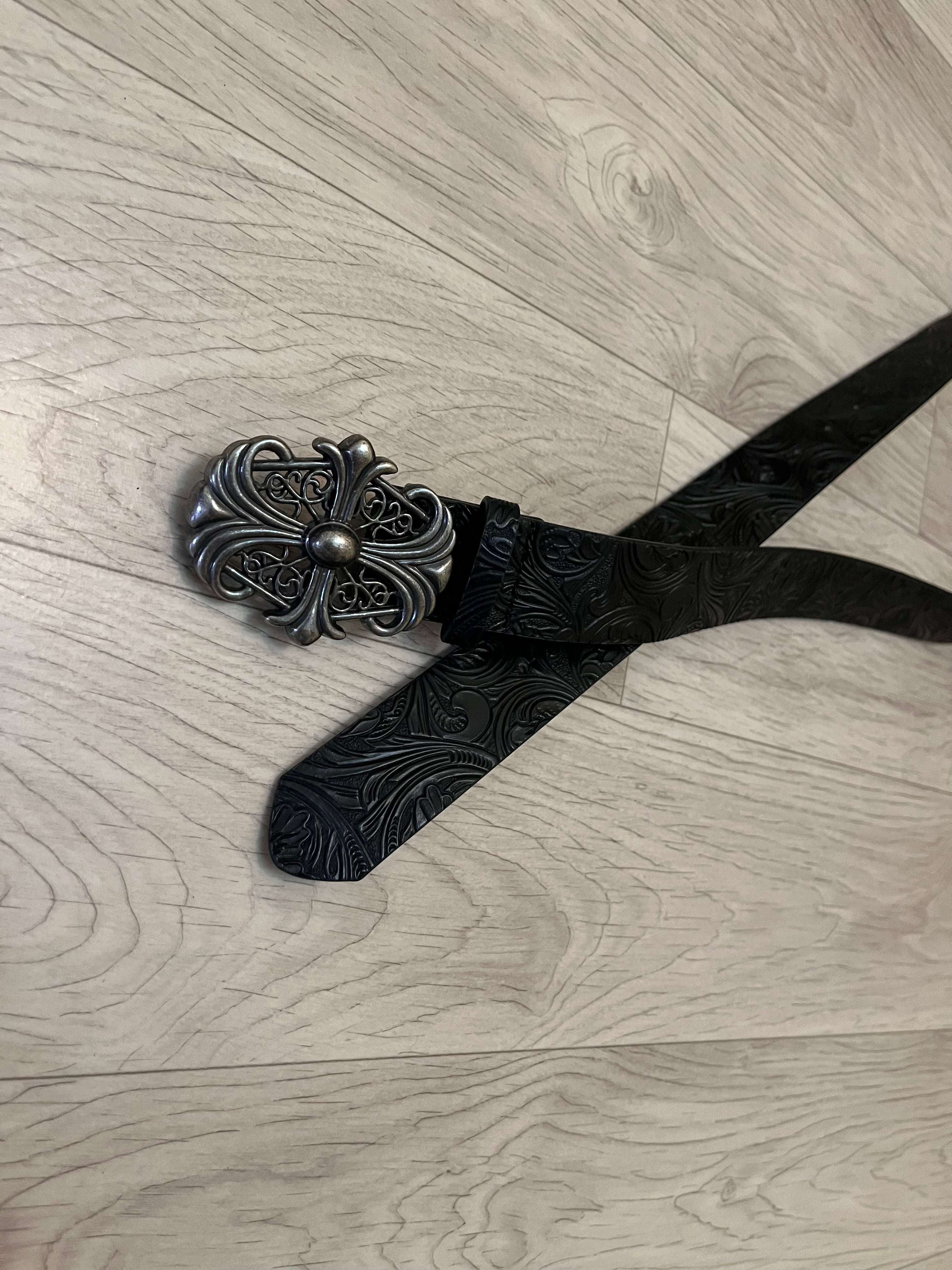 Belt Chrome Heart - Noire